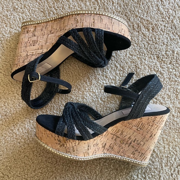 black Wedges - Picture 1 of 8